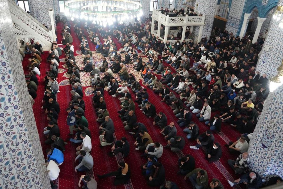 Bayram namazında ilk saf Iğdır Bayram namazında ilk saf Iğdır