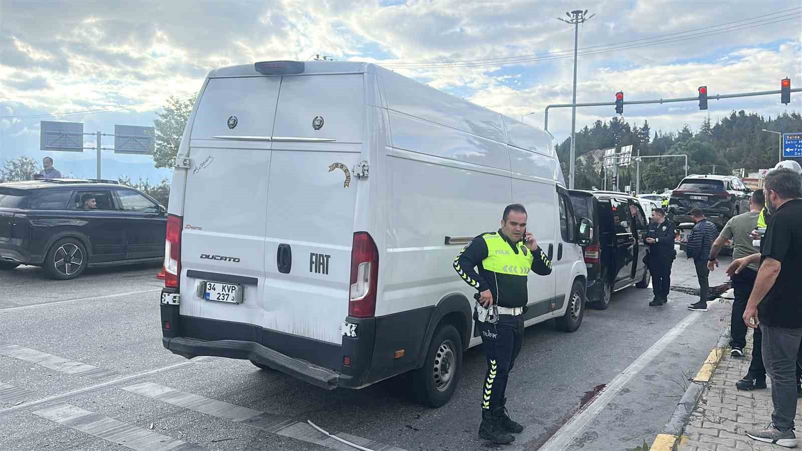 Burdur’da zincirleme kaza: 5 hafif yaralı